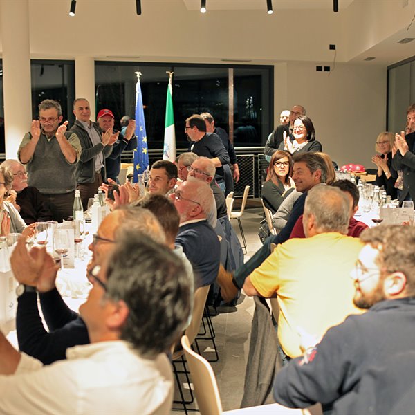 - Santa Lucia 2019 - Aerobicigrill Rovereto - <p>Un breve selezione di fotogrammi per ricordare una magnifica serata in compagnia di tanti soci e simpatizzanti ... e buon cibo!</p>
